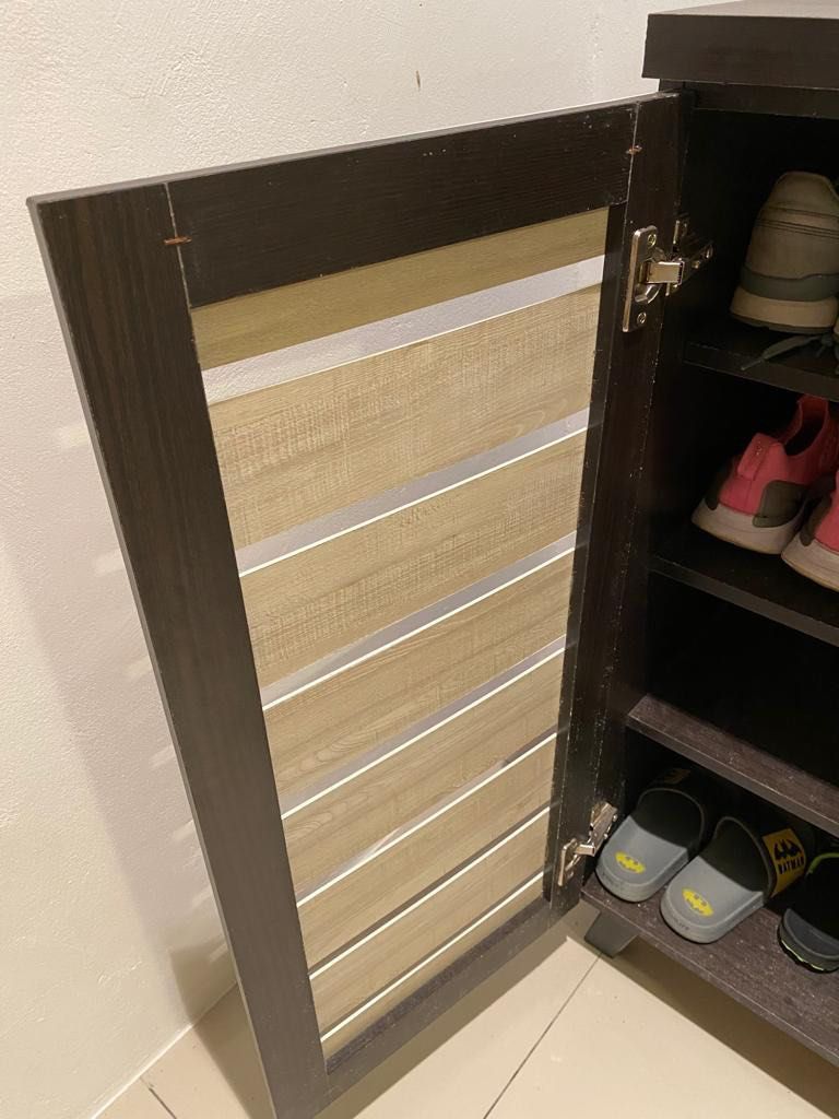 Shoe / Racks / Almari Kasut Kuching, Furniture & Home Living