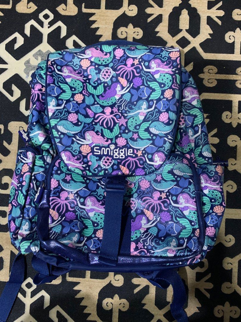 Smiggle viva sales chelsea backpack