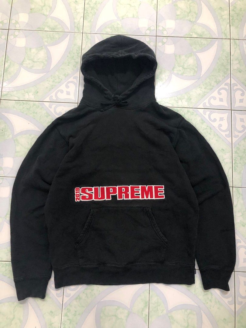 Supreme deals hoodies 2019
