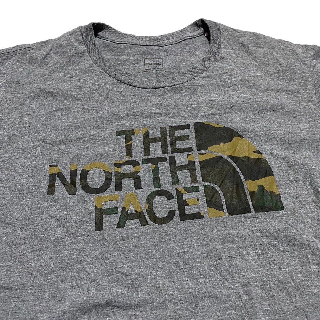 THE NORTH FACE◆CAMOUFLAGE LOGO TEE/カモフラージュロゴTシャツ/L/ポリエステル/BLK The north face camo logo tee, Fesyen Pria, Pakaian , Atasan di