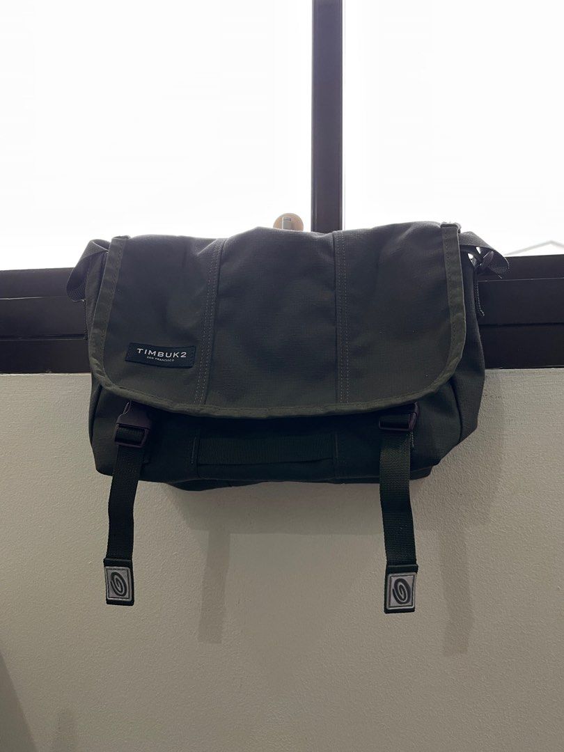 Timbuk2 Flight Classic Messenger XS Scout/Shade, Men's Fashion, Bags