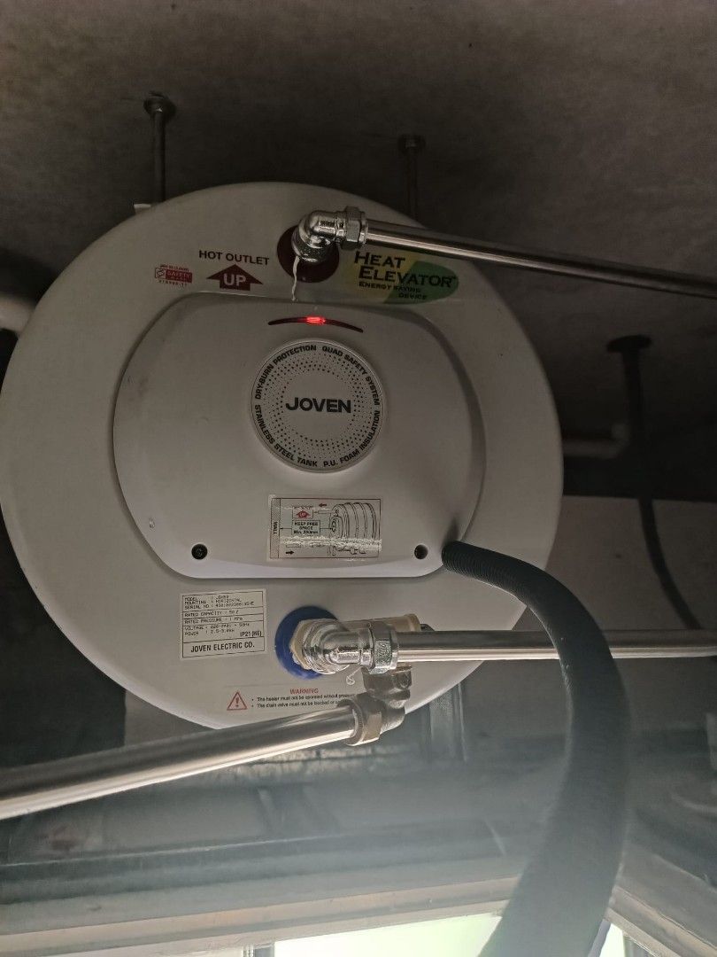 Toilet bowl Clogged. Blockage /leaking /system /Collar Rubber