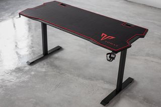 Tomaz Zelos Adjustable Gaming Table (BLACK)