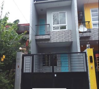 Townhouse for Sale in Dona Manuela Las Pinas