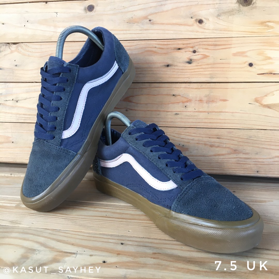VANS OLD SKOOL BLUE NAVY GUM Men s Fashion Footwear Sneakers on