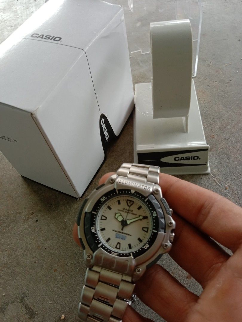 Vintage casio duro 200 Men s Fashion Watches Accessories