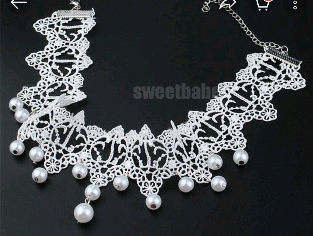 White hotsell wedding necklace