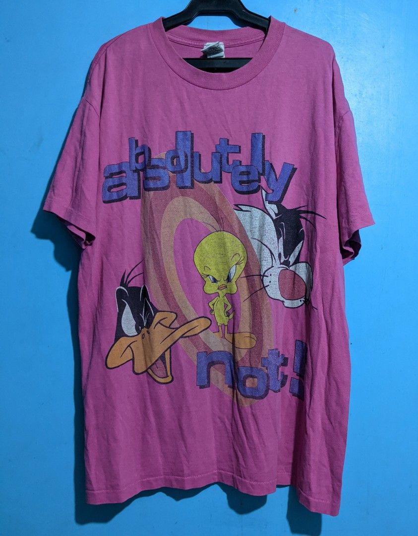 vintage-looney-tunes-90s-cartoon-jumbo-print-men-s-fashion-tops