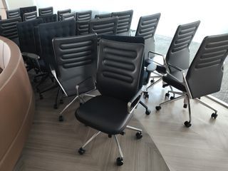 VITRA - AC 5 Work,  ID Trim chair by Antonio

Citterio