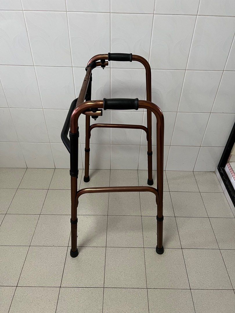 Walking Frame / Crutches, Health & Nutrition, Assistive & Rehabilatory