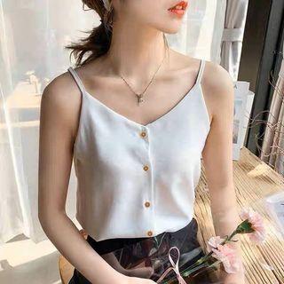 (Category: ) located in . Submitted by reishopping (Listing ID 1197157306, Image 1). Description: .