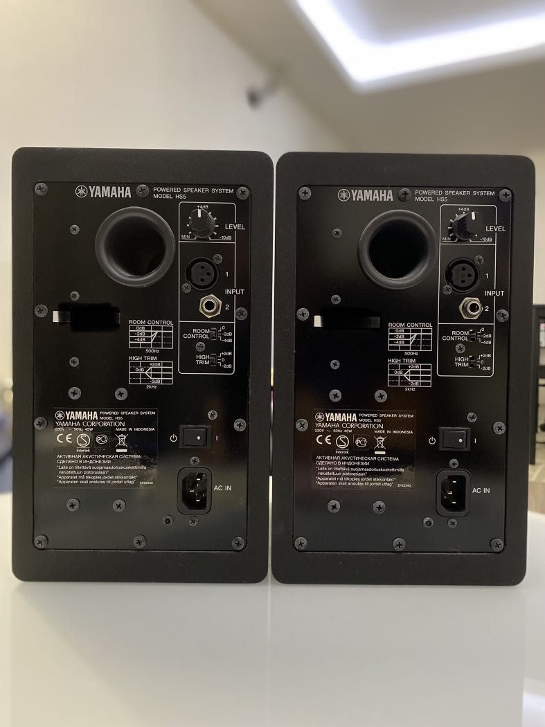 Used Yamaha HS5 Pair Powered Monitor