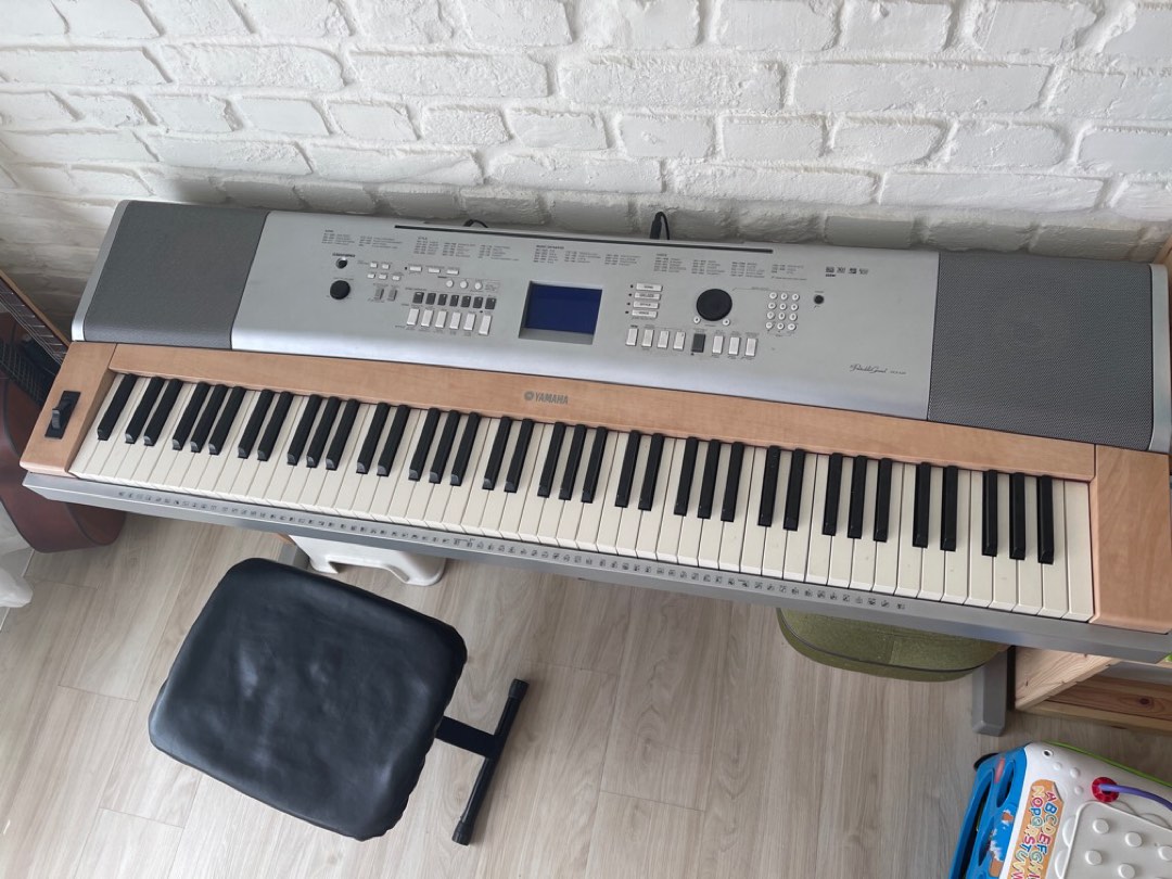 Portable grand sales dgx 620
