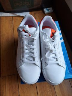 Adidas Court Tourino (size 10)