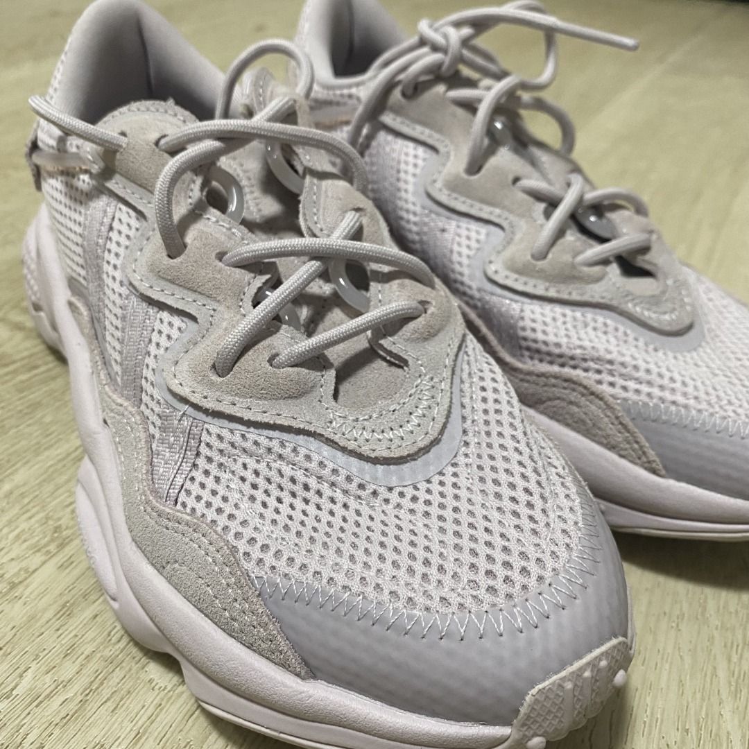 Adidas OZWEEGO Sneakers Ice Purple, Women's Fashion, Footwear, Sneakers on  Carousell