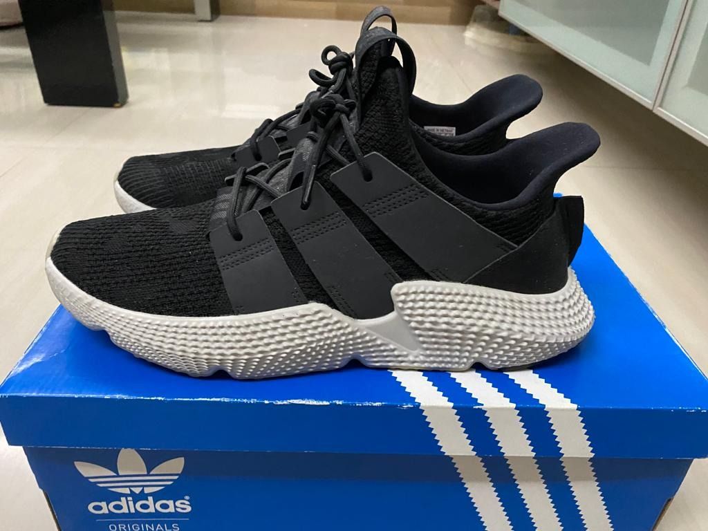 Adidas store prophere wallpaper