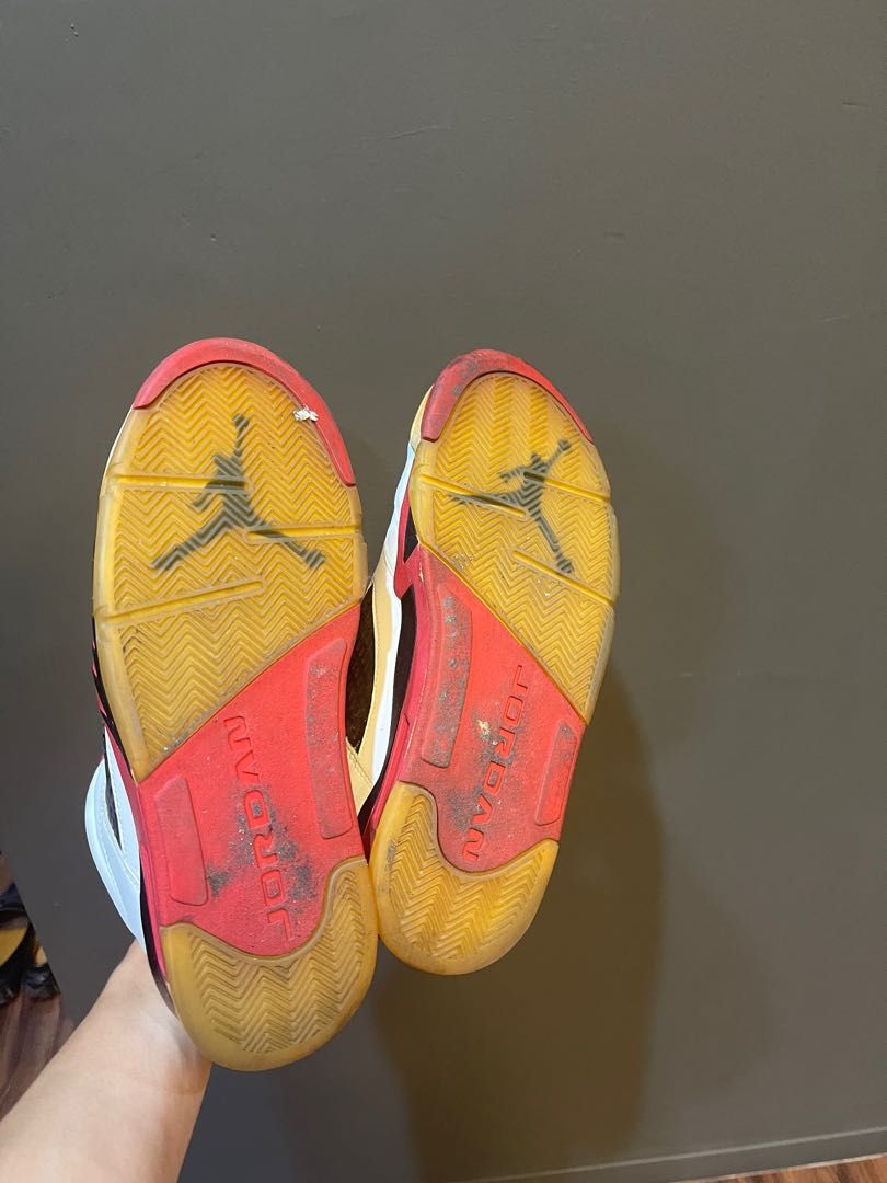 Air jordan 3 fire red, Fesyen Pria, Sepatu , Sneakers di Carousell