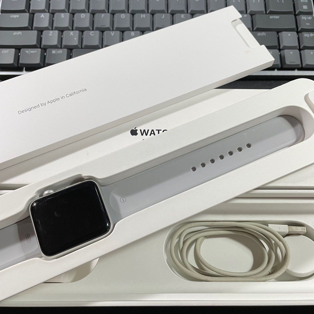 Apple watch series 3 42mm silver aluminum fog outlet sport band