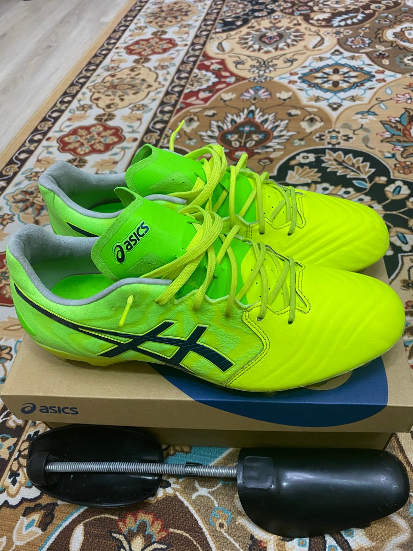 asics andres iniesta