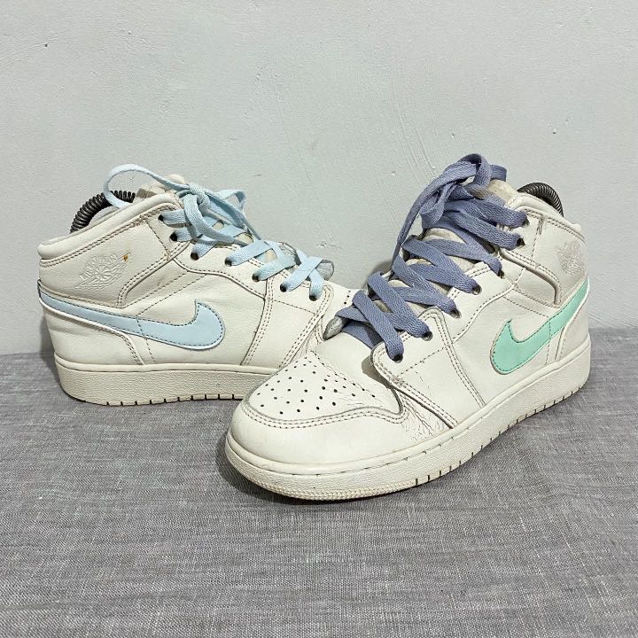 Aj1 mid sale multicolor swoosh phantom