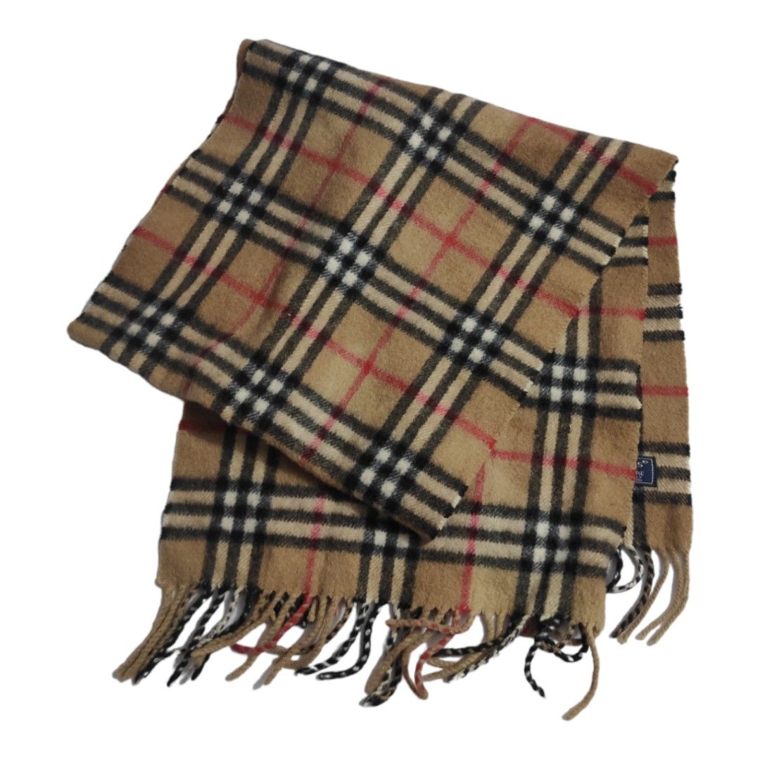 Authentic Burberry Plaid Wool Shawl Scarf, Women's Fashion, Watches &  Accessories, Scarves on Carousell