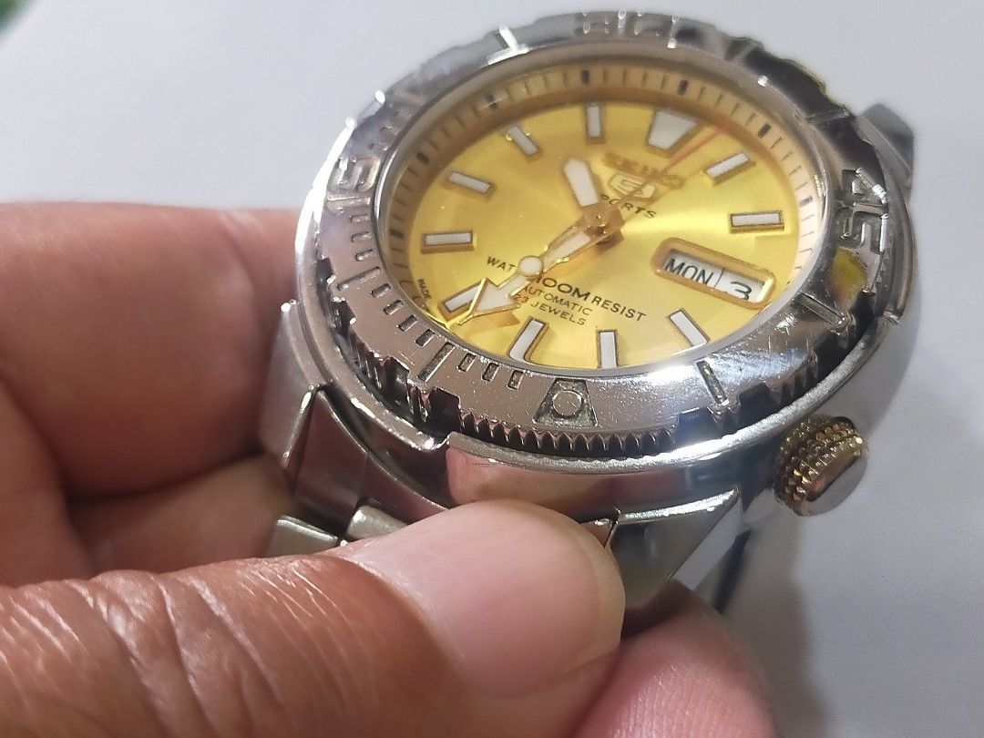 Seiko extra hotsell links