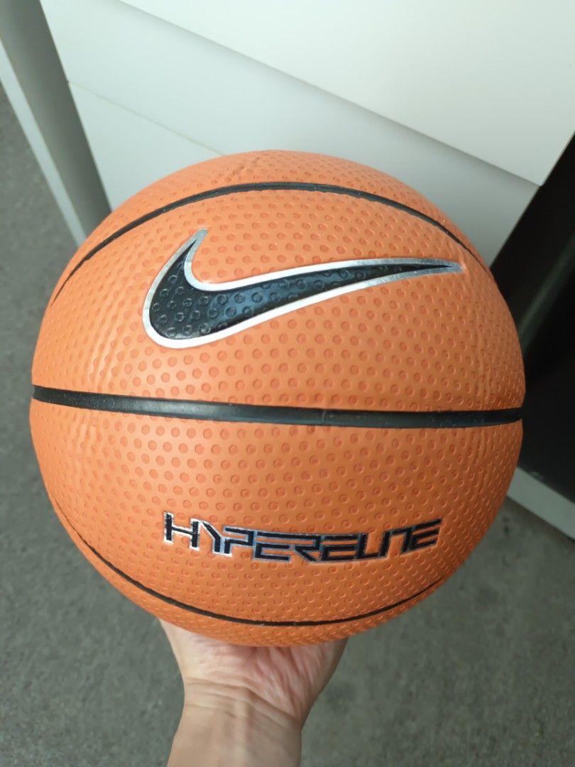 Nike hyper elite basketball on sale 29.5