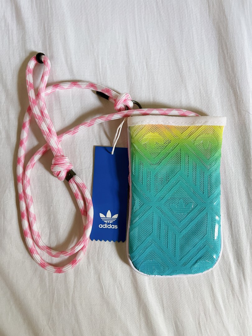 Adidas cell phone 2025 bag