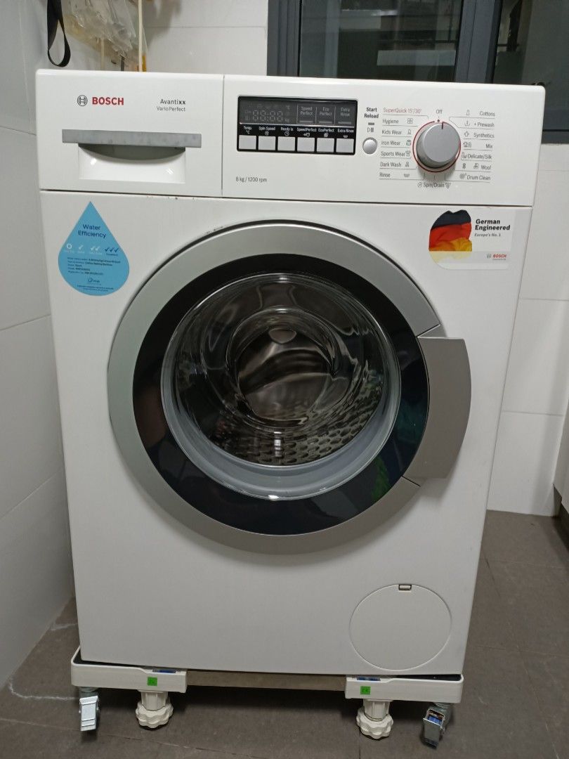 Bosch front load washing machine, TV & Home Appliances, Washing