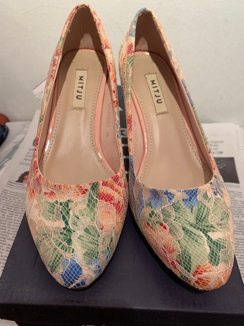 Brand new vintage shoes