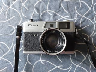 (Category: ) located in . Submitted by analogsecondhand (Listing ID 1197358937, Image 1). Description: .
