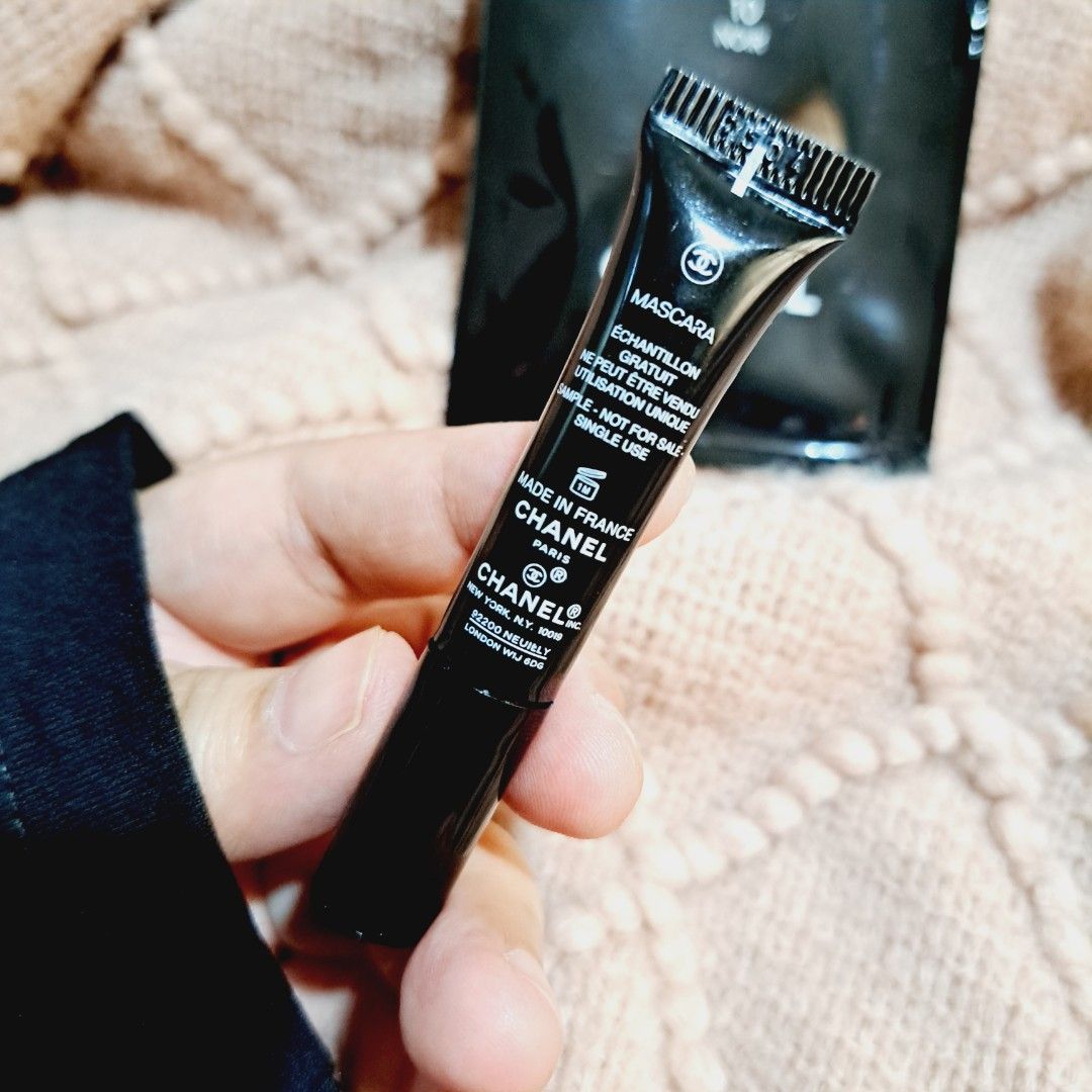Why Chanel Noir Allure Mascara Is a Total Game Changer