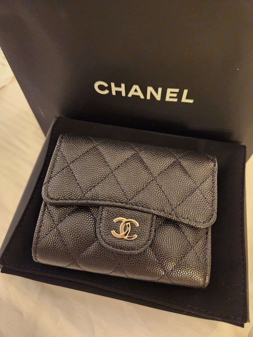 Bonhams : The Chanel Collection Online Auction