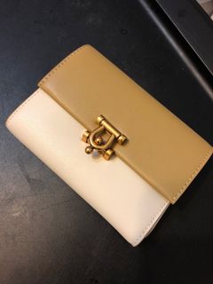 （分類：）位於 。 由 saman122 提交（商品編號 1197531216，圖片 1）。簡介： 。
