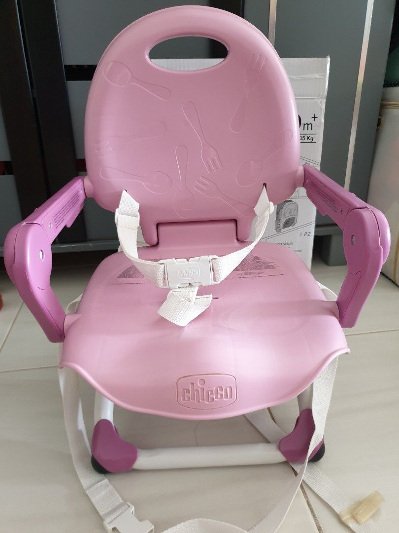 Chicco pocket snack best sale booster seat pink
