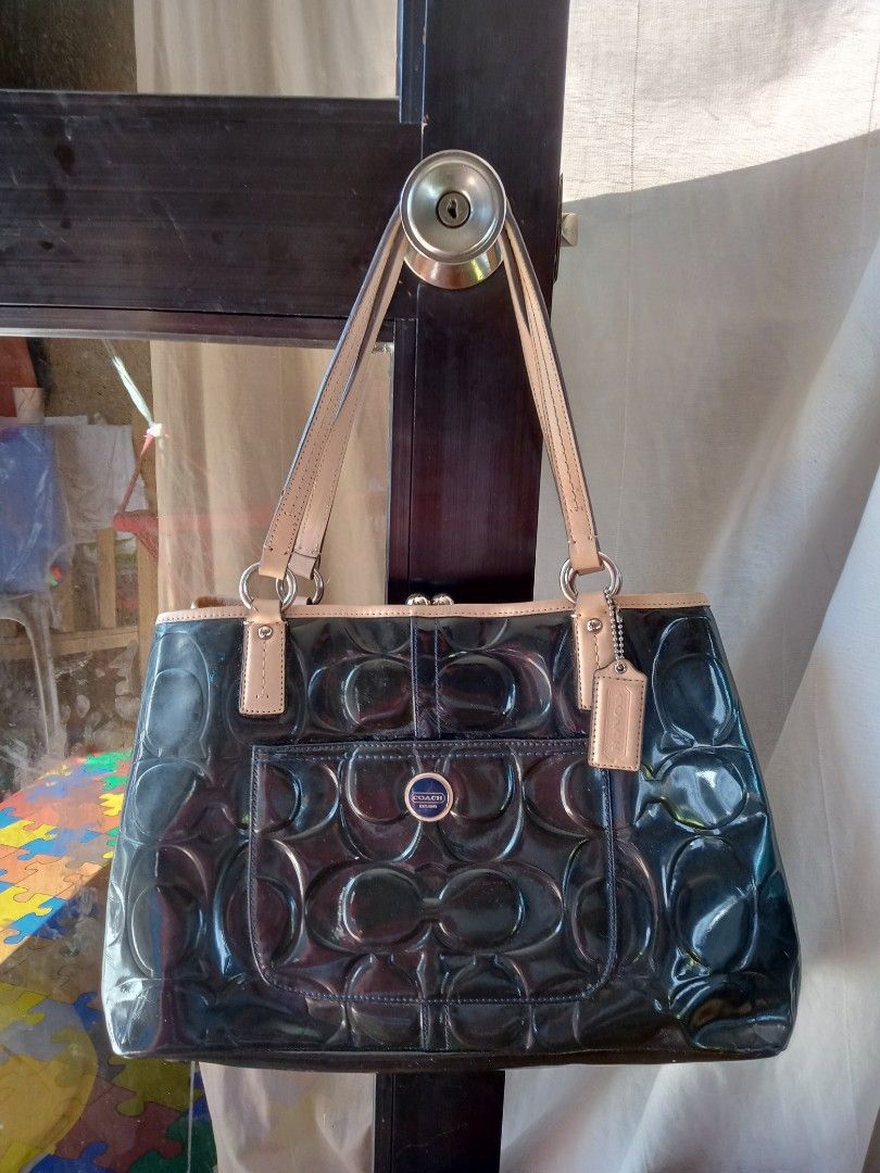 Embossed coach purse cheap