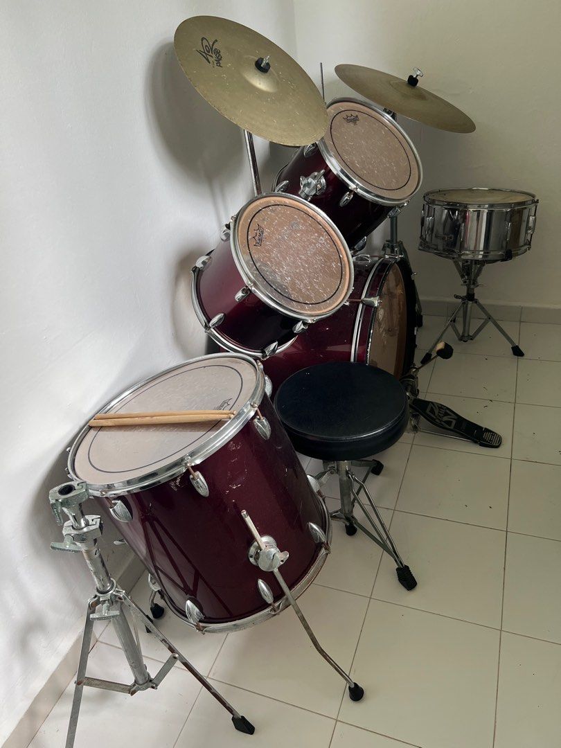 Complete starter drum set for kids, Hobbies & Toys, Music & Media