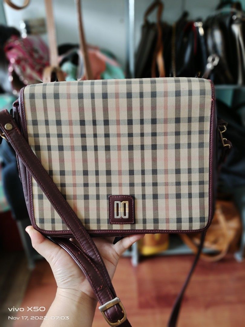 Daks sales sling bag