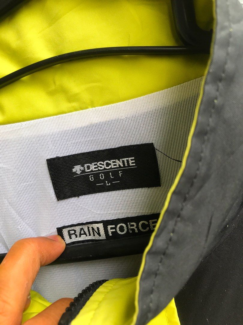 Descente Golf Rain Force Jacket, Men's Fashion, Coats, Jackets and Outerwear on Carousell
