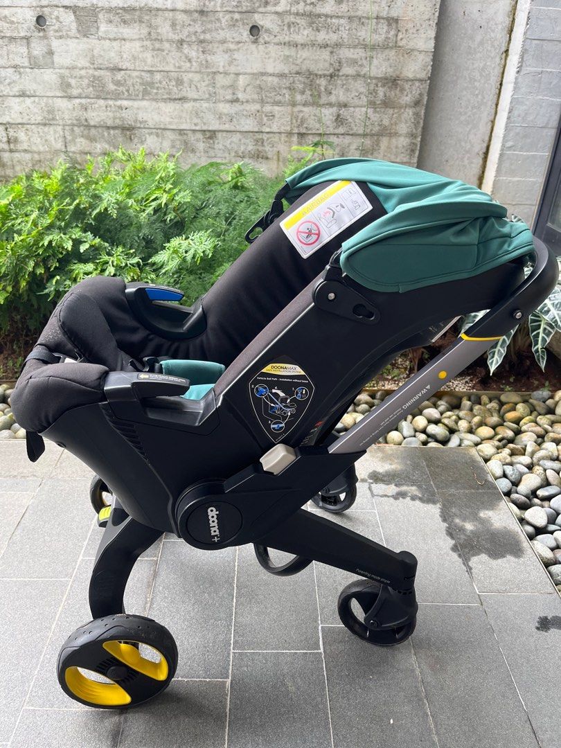 Doona Plus Stroller Racing Green Babies Kids Going Out
