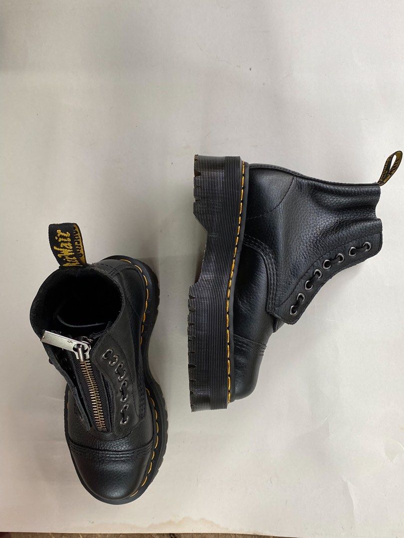 Dr Martens Sinclair (Category: Boots) located in Cagayan de Oro. Submitted by elesee (Listing ID 1197343635, Image 2). Description: Dr Martens Sinclair Uk 3/36 Authentic. 10/10 Will pass as brand new. Never worn No flaws Stitches, soles in perfect condition Not even broken in yet 😭 6k Can swap to UK 4.