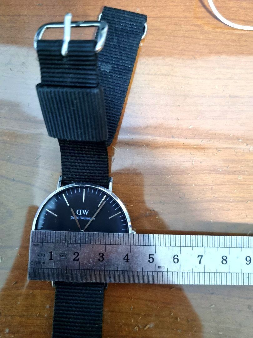 DW Classic Cornwall Silver Black NATO Strap Men s Fashion