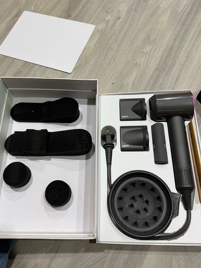 Dyson supersonic hair dryer hd01 discount