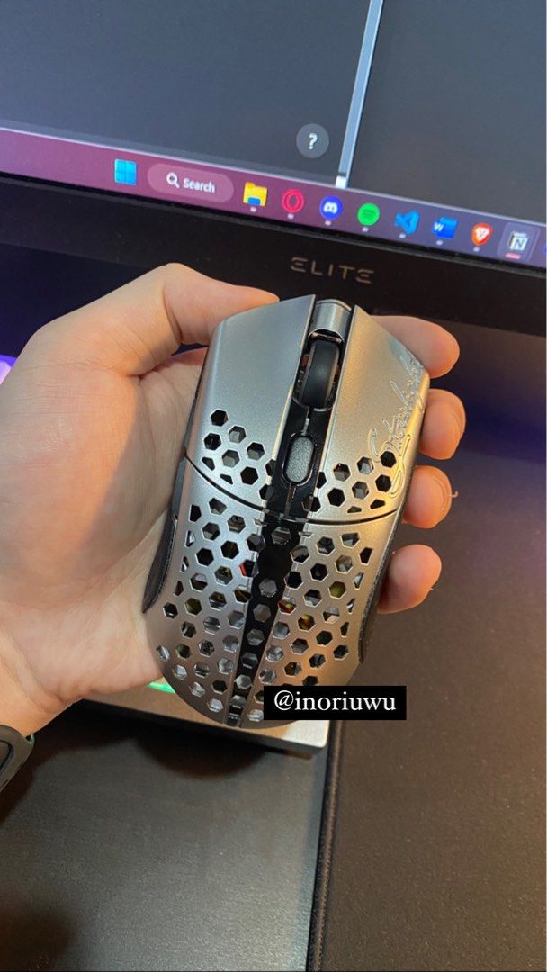 Finalmouse Starlight Pro Tenz S Wireless Gaming Mouse, Computers & Tech