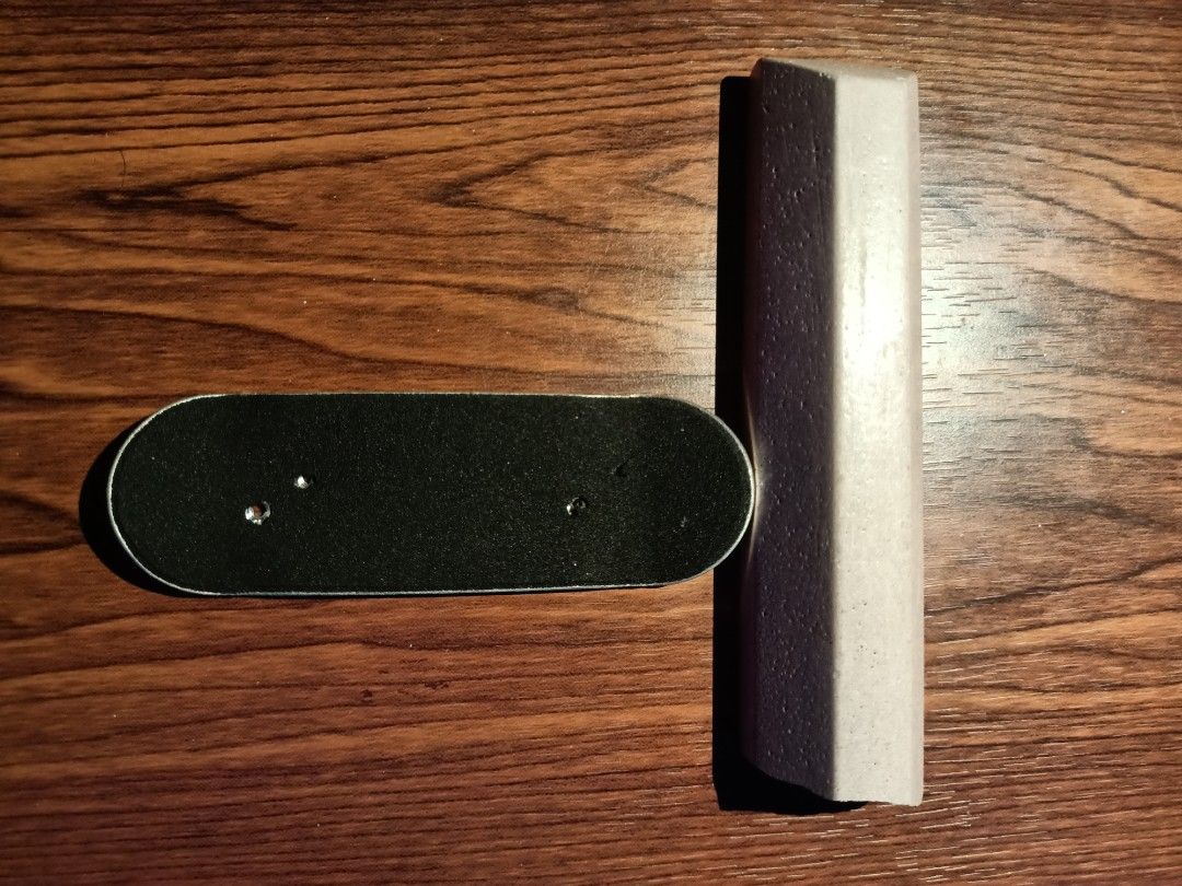 Fingerboard carbon fiber deck, Hobbies & Toys, Toys & Games on Carousell