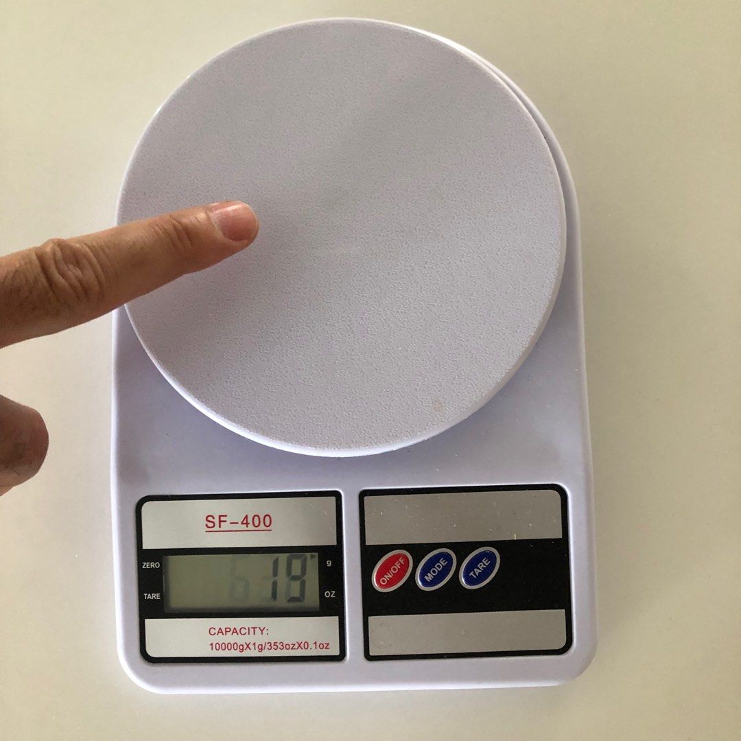 Food scale (Category: Health Monitors & Weighing Scales) located in Manila. Submitted by jacob.so (Listing ID 1197473585, Image 2). Description: Scale for food Good condition White SF-400 Call now.
