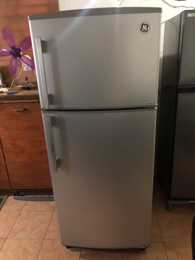 Ge 10 deals cu ft refrigerator