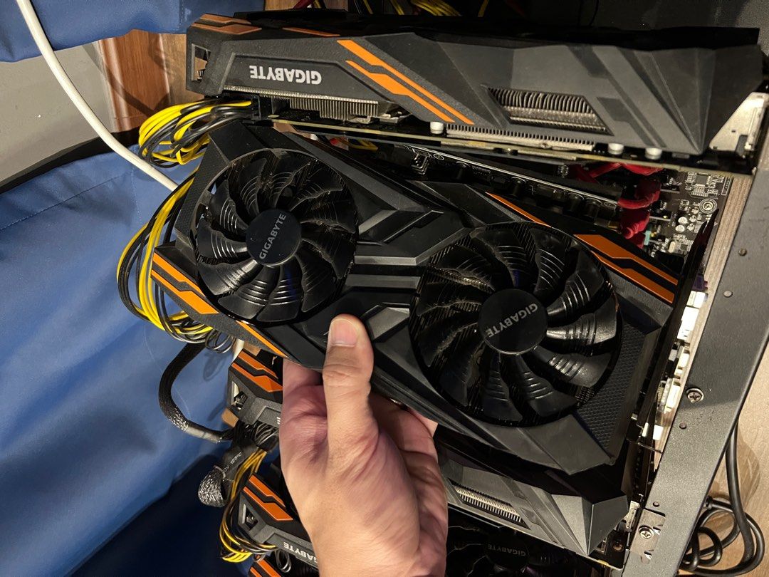 Gigabyte Radeon RX 4x Vega 56 8Gb Mining Rig