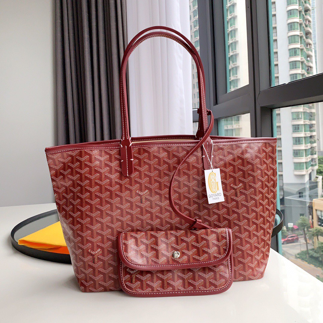 Goyard St. Louis PM in 2 colours, Women's Fashion, Bags & Wallets, Tote  Bags on Carousell