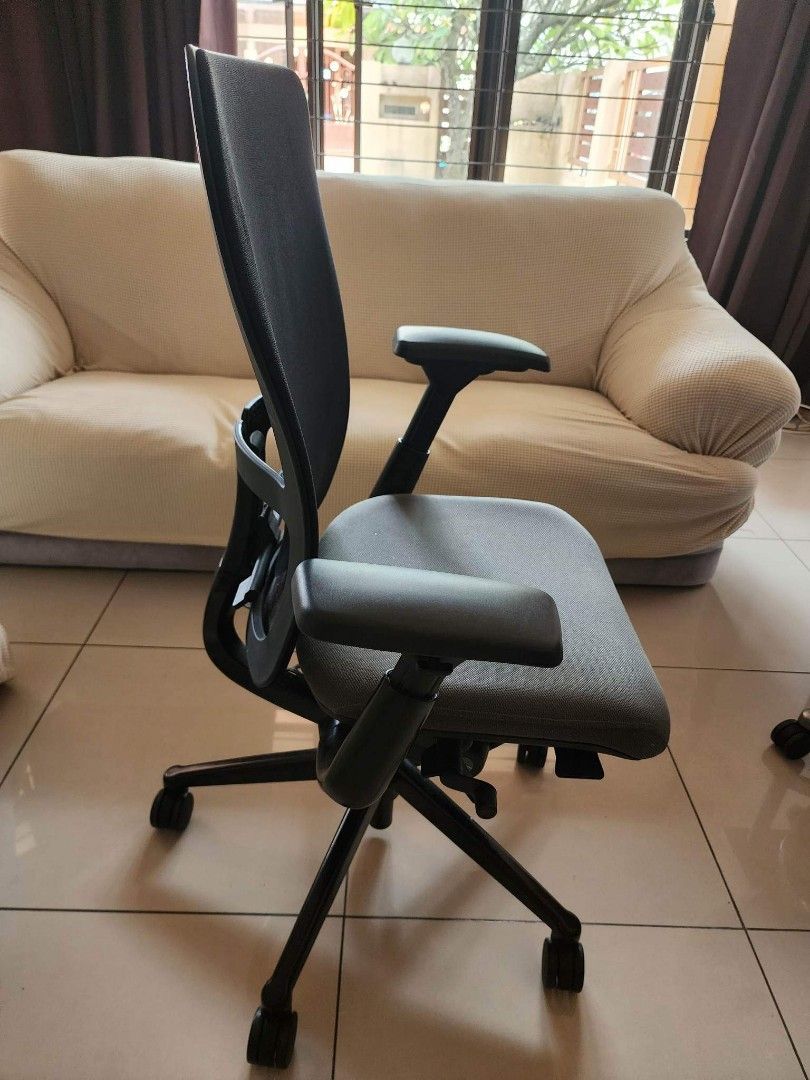 Haworth office chair, Furniture & Home Living, Furniture, Chairs on